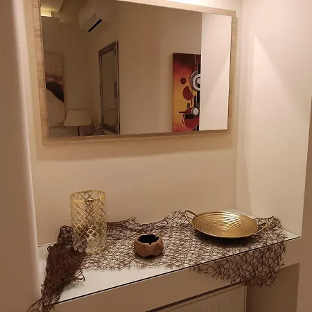 Xenius Zeus Luxury In Nea *