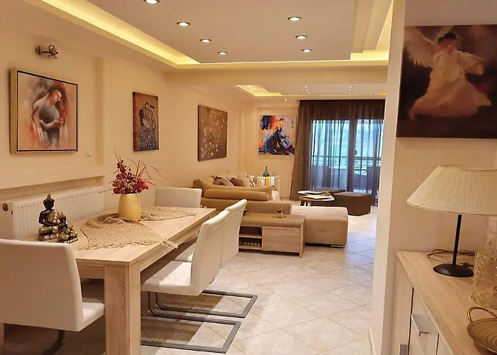 Xenius Zeus Luxury Suites In Nea Flogita Apartamento