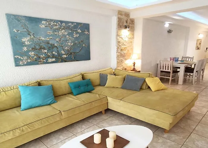 Apartamento Xenius Zeus Luxury Suites In Nea Flogita Flogita