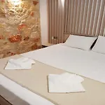 Xenius Zeus Luxury In Nea Appartement Flogita