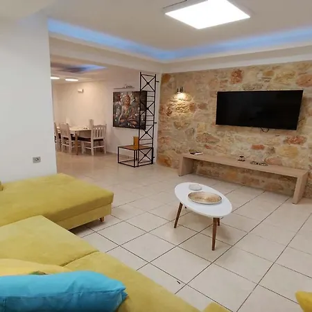 Xenius Zeus Luxury In Nea דירה