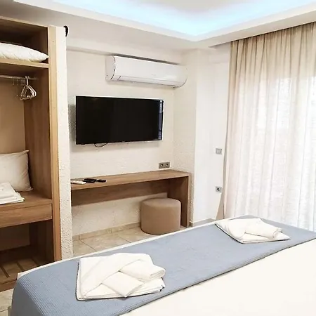 Xenius Zeus Luxury In Nea דירה *