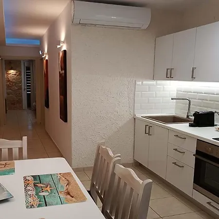 Xenius Zeus Luxury In Nea דירה