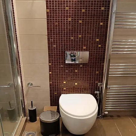 Xenius Zeus Luxury In Nea דירה *
