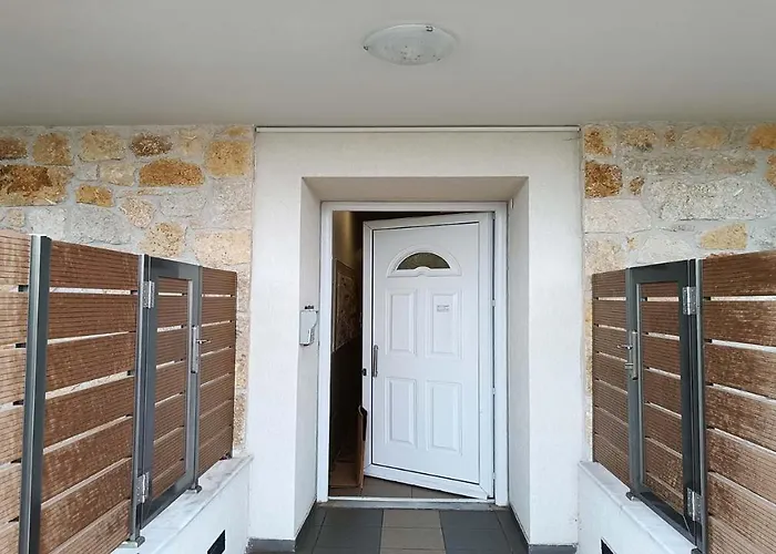 Xenius Zeus Luxury In Nea דירה