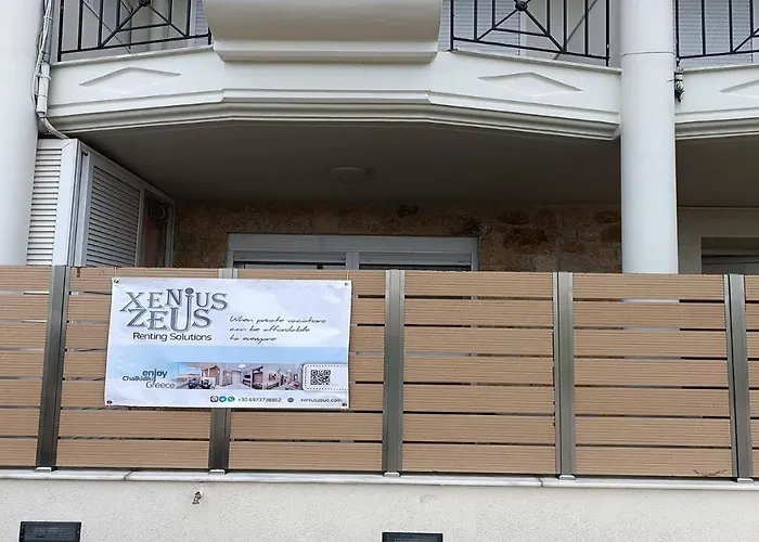 Xenius Zeus Luxury In Nea